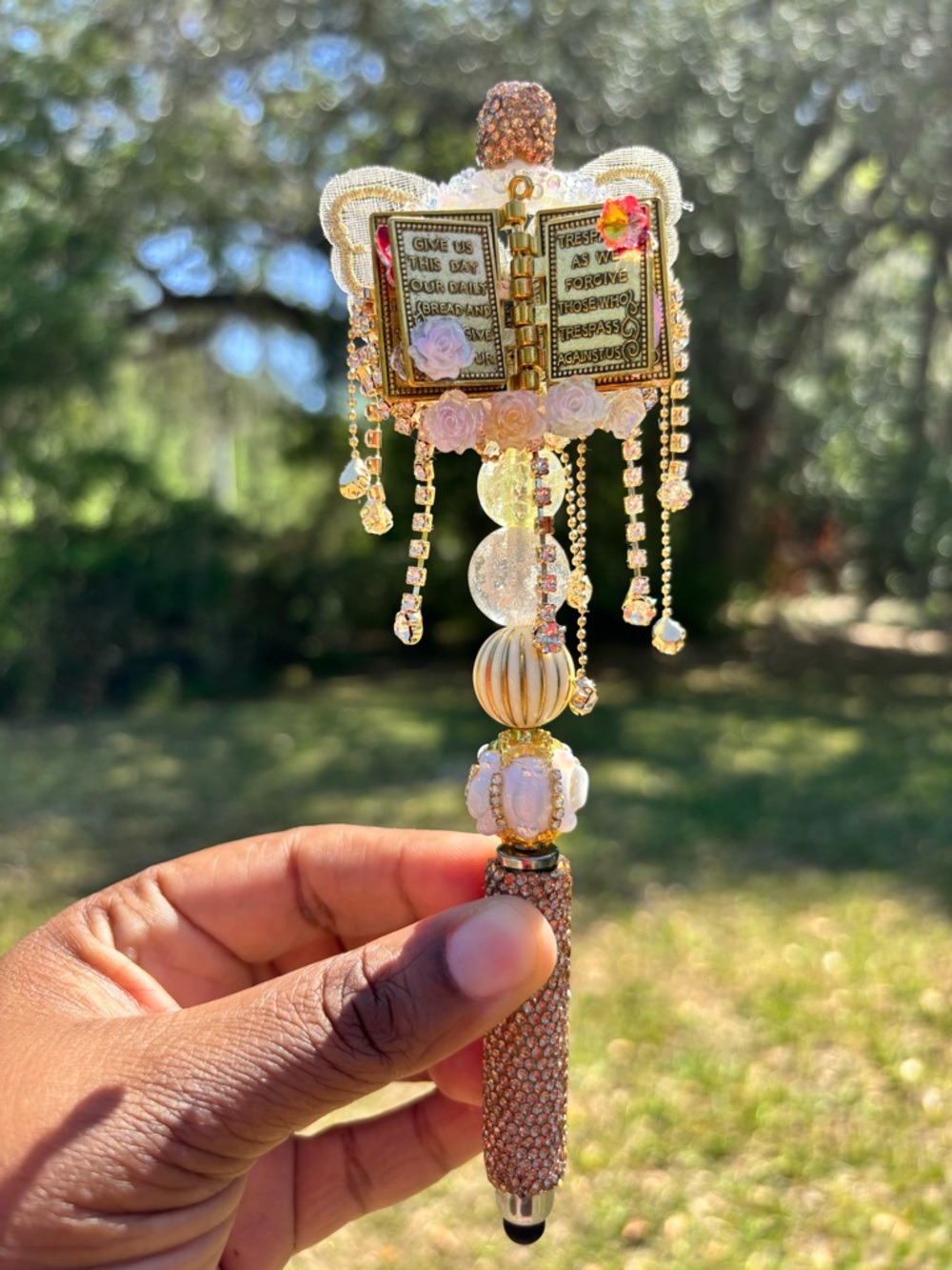 Handcrafted Embellished  Rhinestone Crystal Prayer Book Stylus  - Pink & Gold - Picture 3 of 4